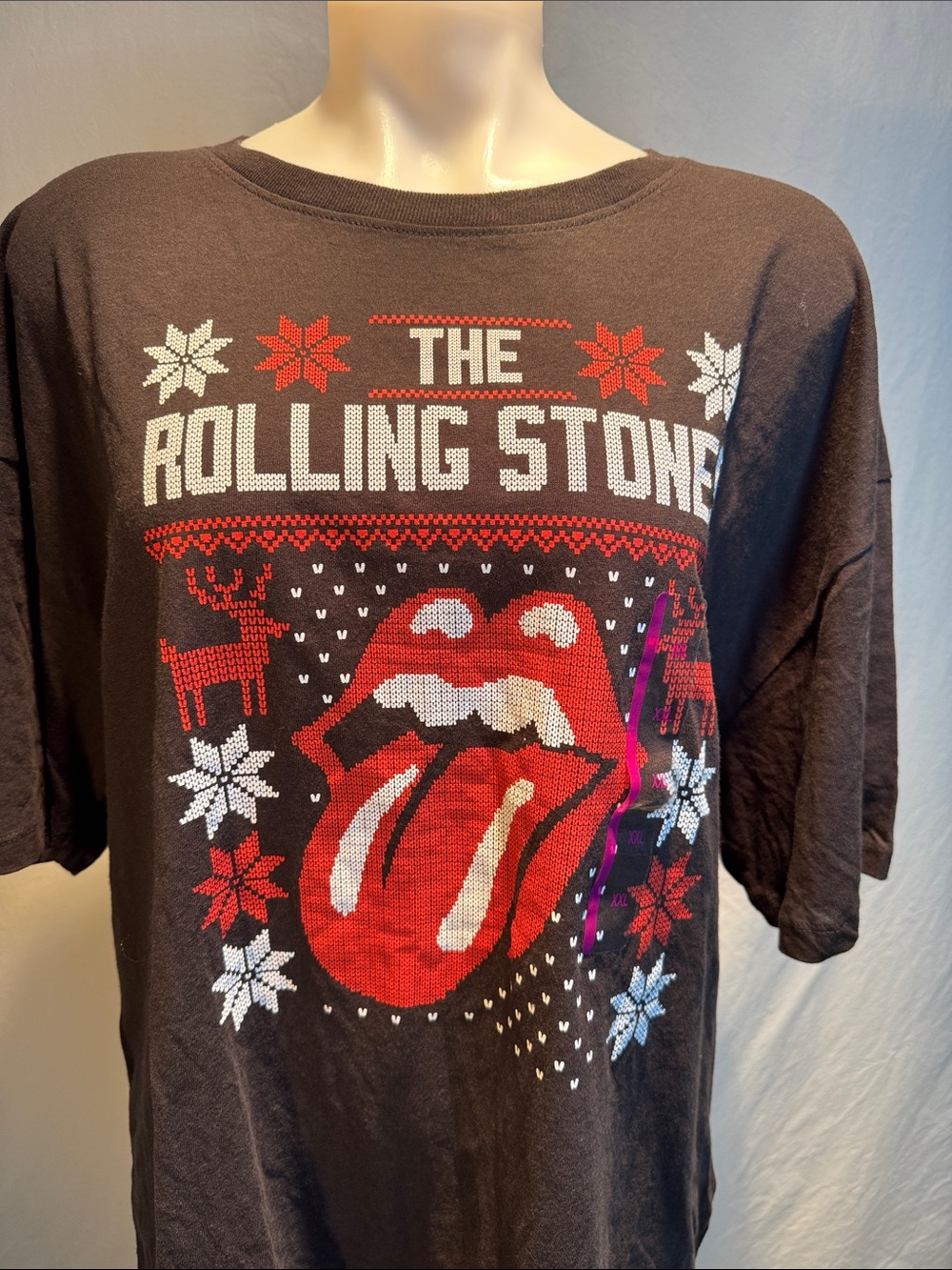 the Rolling Stones Black Tee with Red Tongue Holiday Graphic - Picture 2 of 8